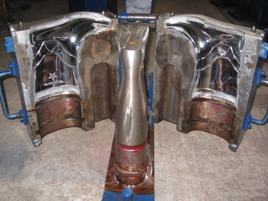 Farbspritzen-Maschine des Doppelt-55KW für PVC Gumboots Herstellung
