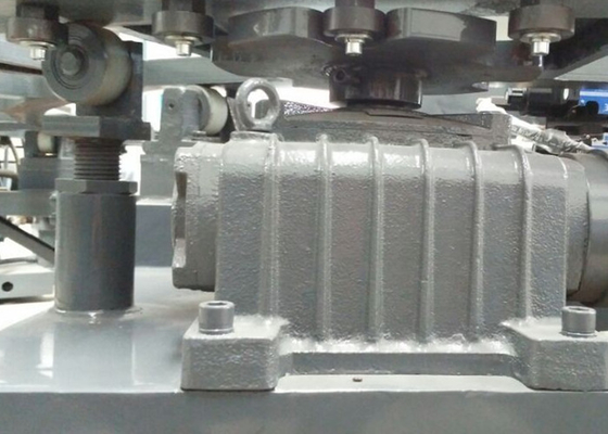 Drehmini-PVCplastikpantoffelschuh, der Maschine 12 Station macht